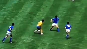 世纪进球！名场面：70年世界杯，贝利助攻阿尔贝托爆射破门！